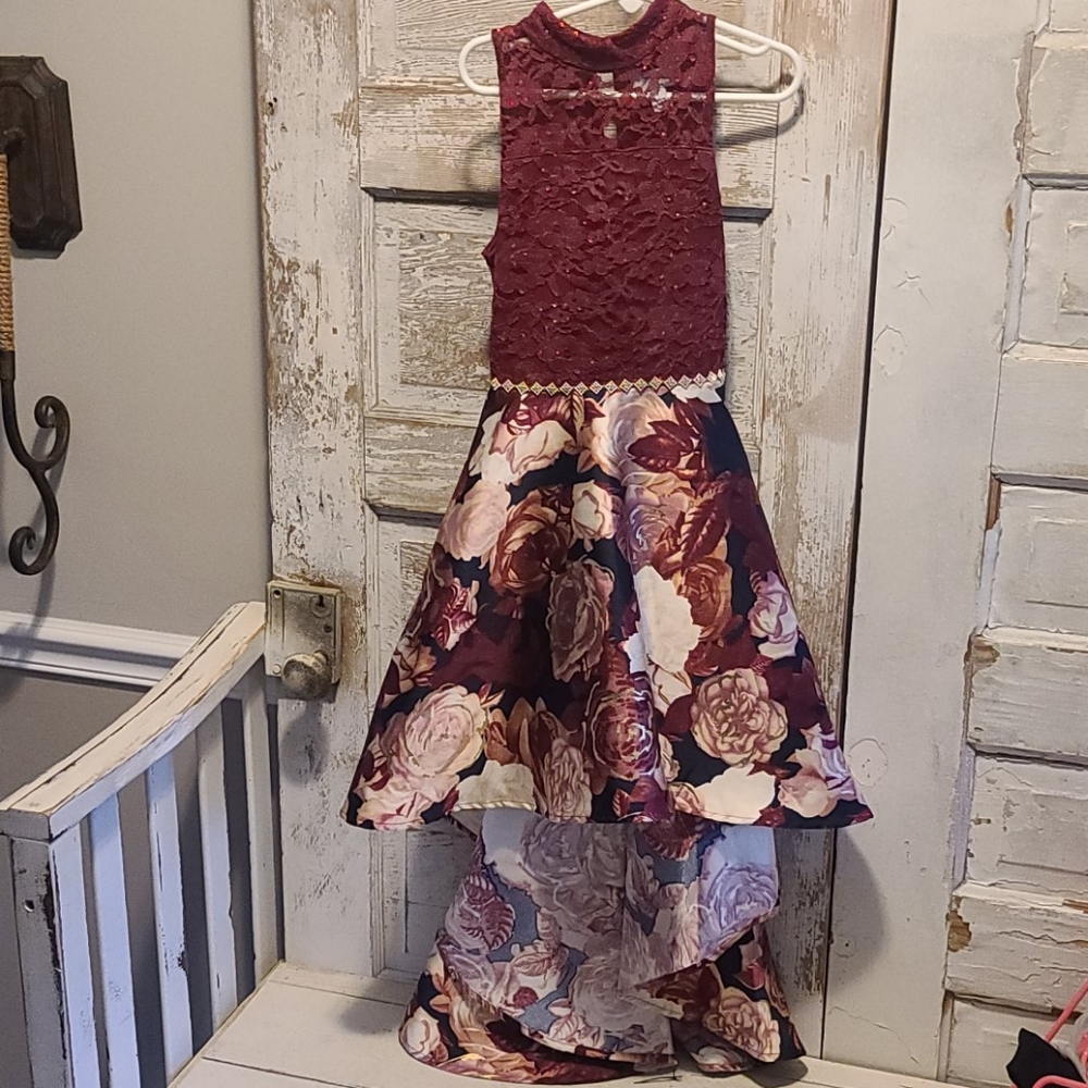 Dress girls size 7 worn once